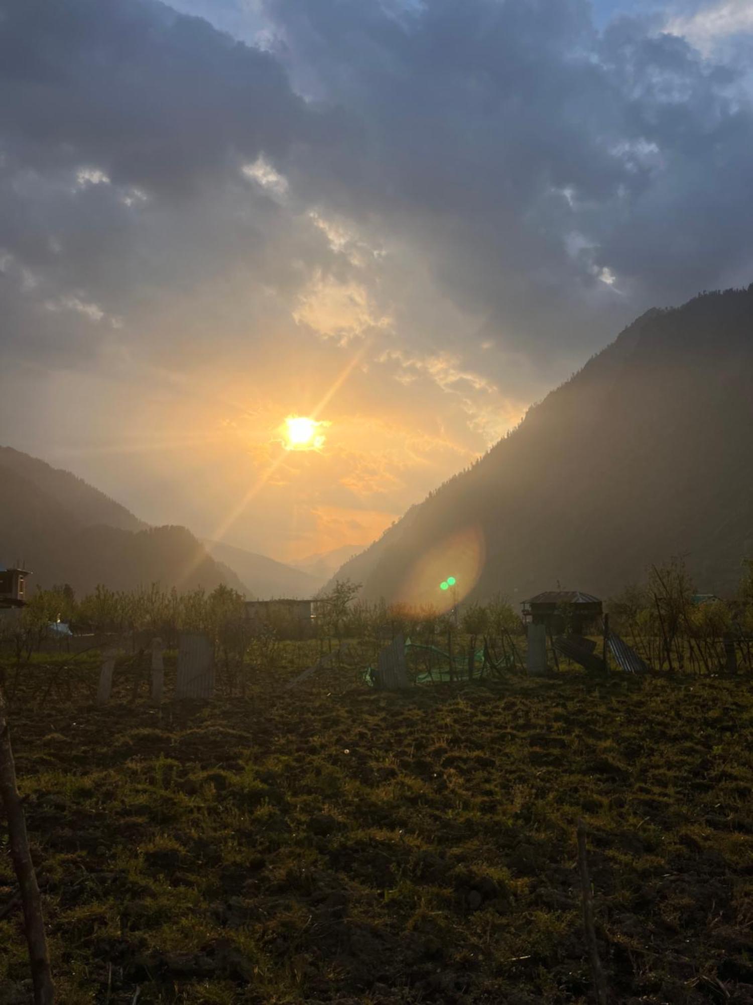 Golden Luck Mann Cafe Otel Kalgha Dış mekan fotoğraf